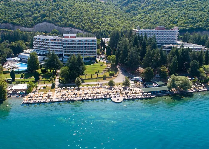 Hotel Metropol - Metropol Lake Resort Lagadin