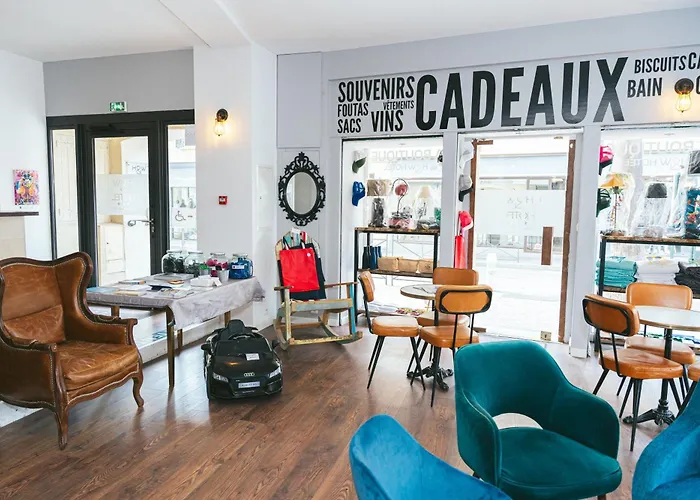 Holidays & Work Hotel Sanary-sur-Mer
