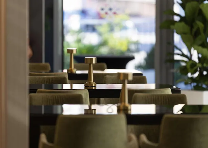Hotel Salona Palace