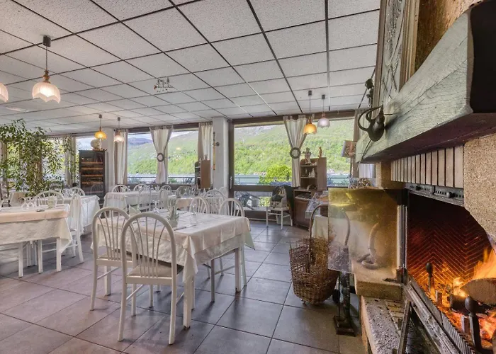 Hotel Les Sirenes Lepin-le-Lac