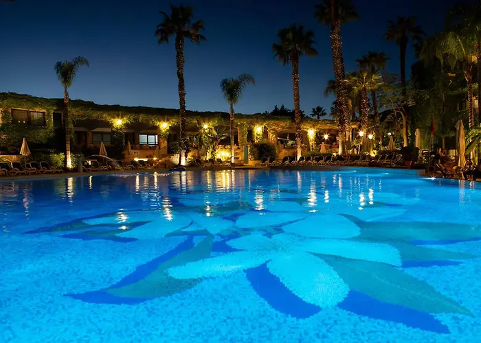 Hotel Caesar Palace Giardini-Naxos