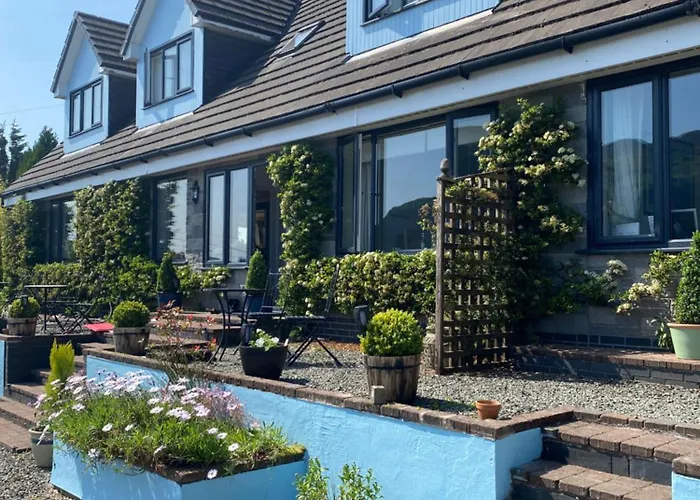 Rowan House B&B Rooms & A Self Catering Apartment Lochgoilhead
