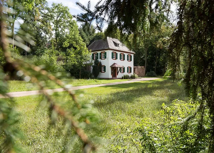 EMICH´S Hotel