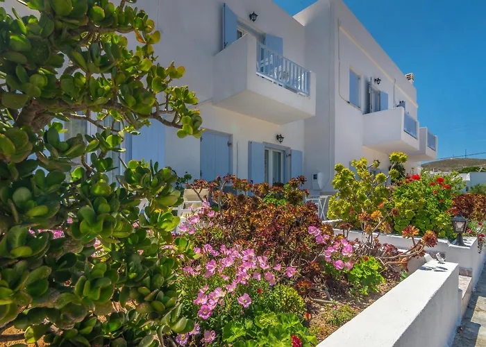 Aeolis Hotel Adamantas 