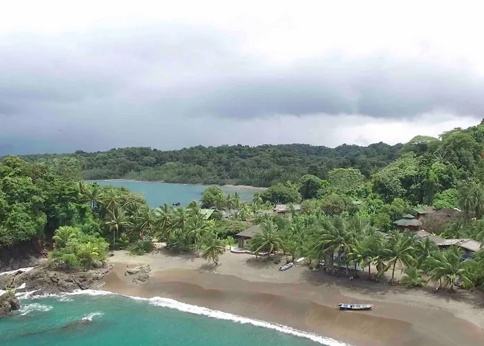 Hotel Playa Guachalito Coquí