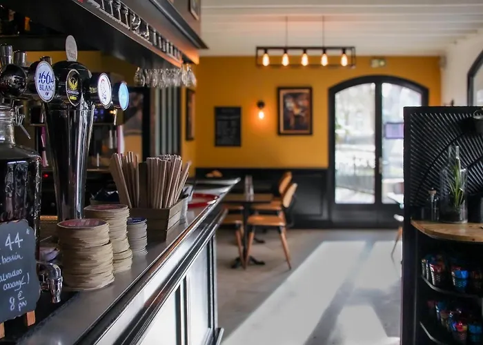 Hotel Reine Mathilde Bayeux