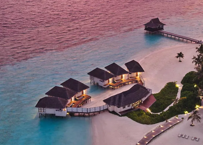 Hotel Nova Maldives Dhangethi