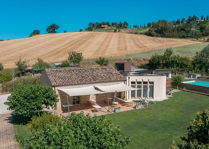 Il Gallo Senone Resort Di Campagna Senigallia