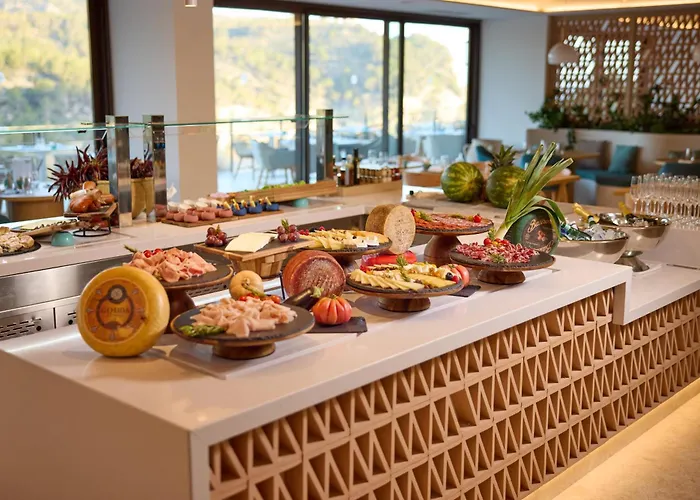 Cala San Miguel Hotel Ibiza, Curio Collection By Hilton, Adults Only Port de Sant Miguel