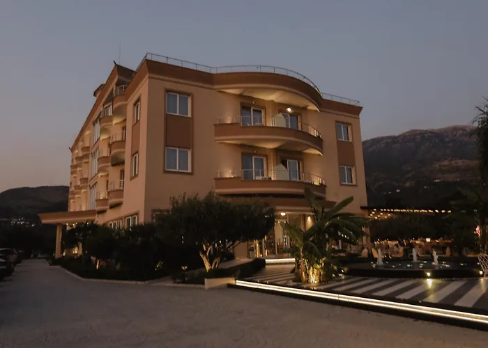 Sole Luna Hotel