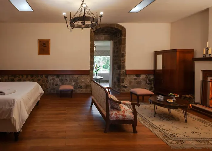 Hacienda La Cienega