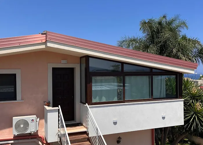 The Blue Window - Rooms - 300M From Sea