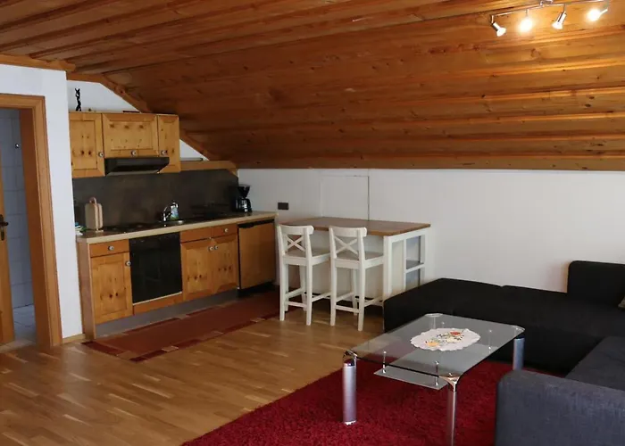 Hotel Zur Post Döbriach
