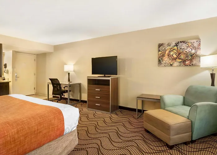 Best Western Heritage Inn
