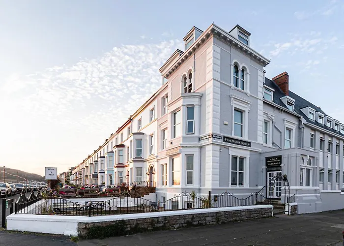 The Manor Hotel