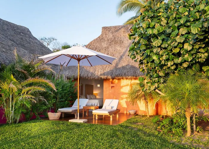 Playa Rosa Bungalows Careyes
