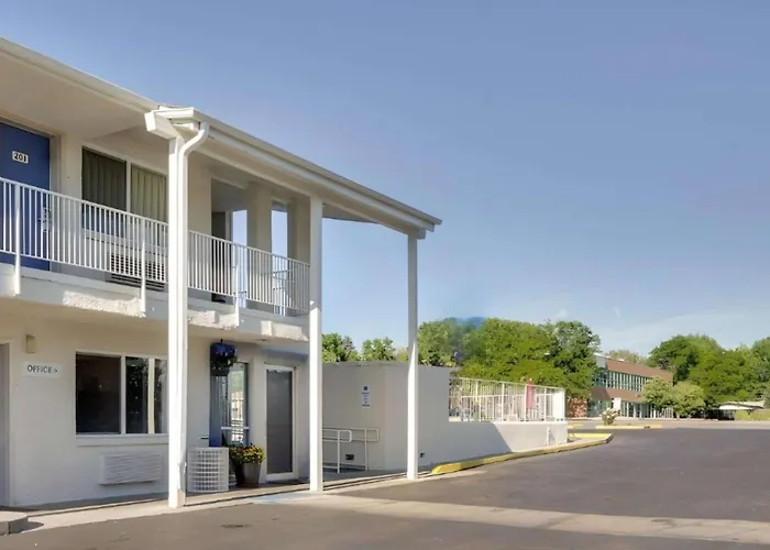 Park Inn By Radisson, Lakewood