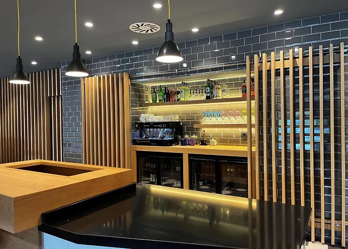 Holiday Inn Express Bilbao Airport By Ihg Derio