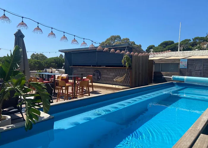 Hotel Les Alcyons Le Lavandou