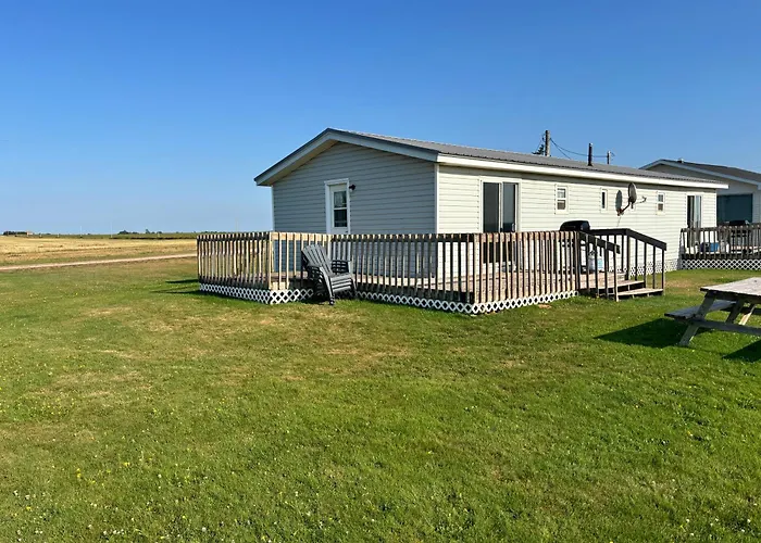 Cottages On Pei-Oceanfront