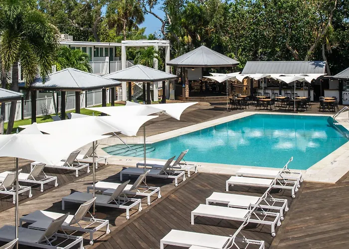 Casey Key Resorts - Mainland