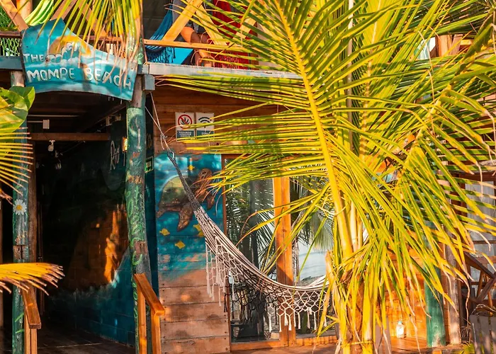 The Mompe Beach Hostal
