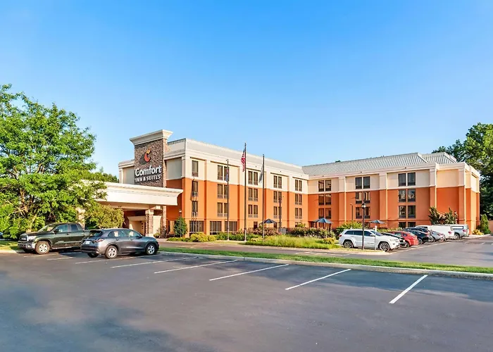 Comfort Inn & Suites Newark - Wilmington