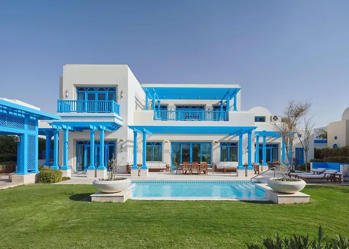 Hilton Salwa Beach Resort And Villas Abu Samra