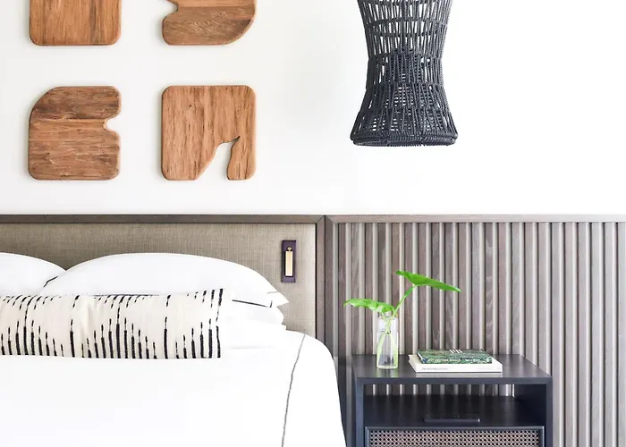 Kimpton Grand Roatan Resort And Spa By Ihg West Bay