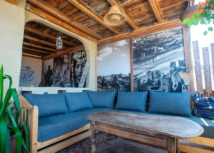 Anza Surfhouse