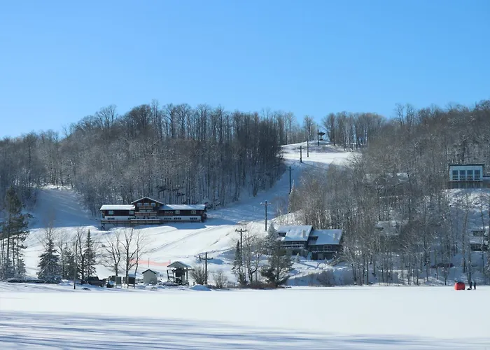 Whitecap Mountains Resort