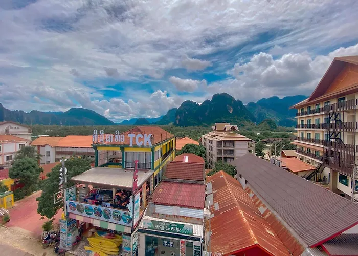 Vang Vieng Golden Dragon House