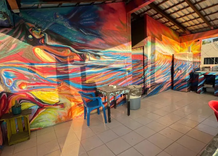 Pipeline Hostel Puerto Escondido 
