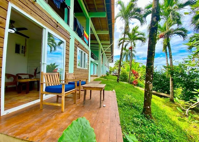 Bird Island Bungalows Bocas del Toro