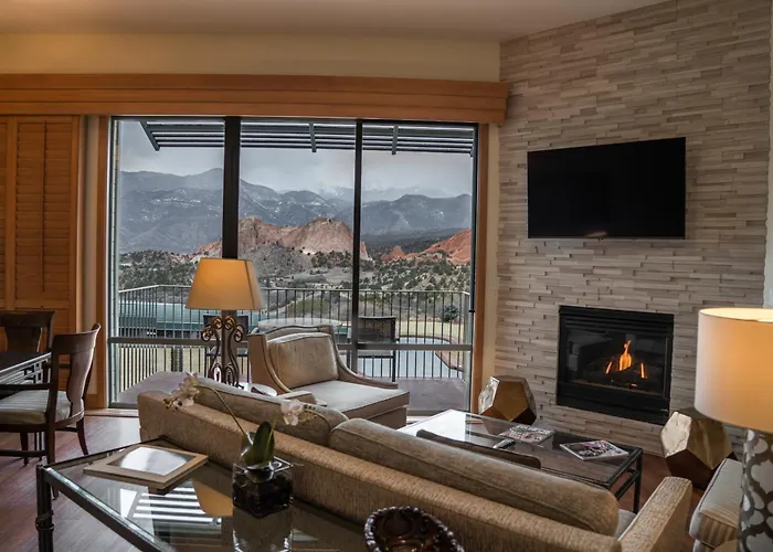 Garden Of The Gods Resort & Club
