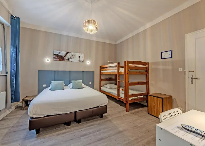 Logis Hotel De La Corniche Brest