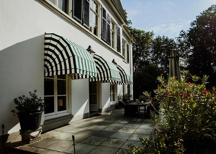 De Heerlijkheid Loenen Bed and Breakfast Slijk-Ewijk