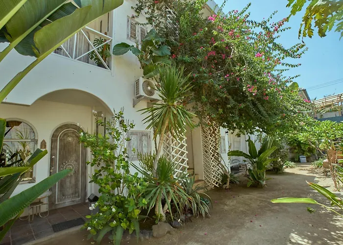 Isla Indah Retreat Boutique Hotel