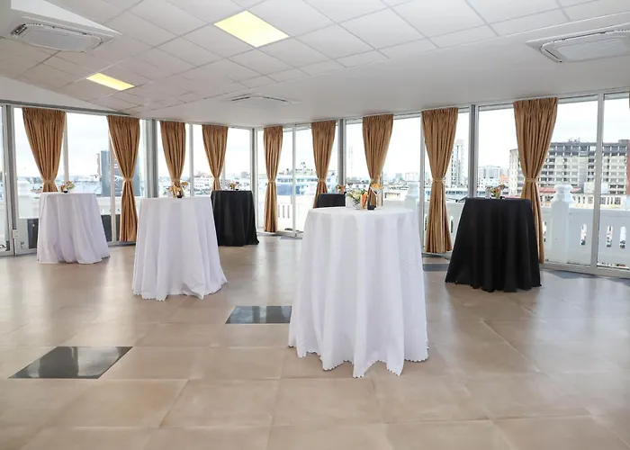 Sentrim Castle Royal Hotel Mombasa