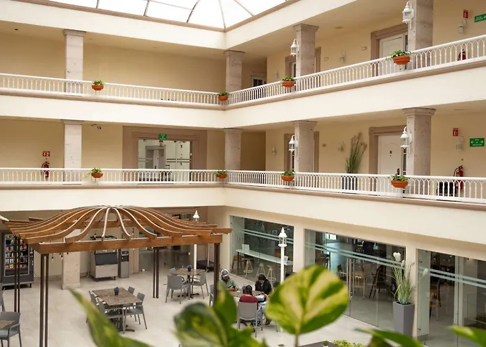 Best Western PLUS Monterrey Colón