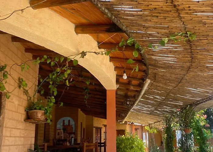 Hotel Campestre Los Adobes