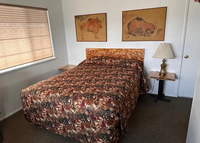 Rim Rock Motel