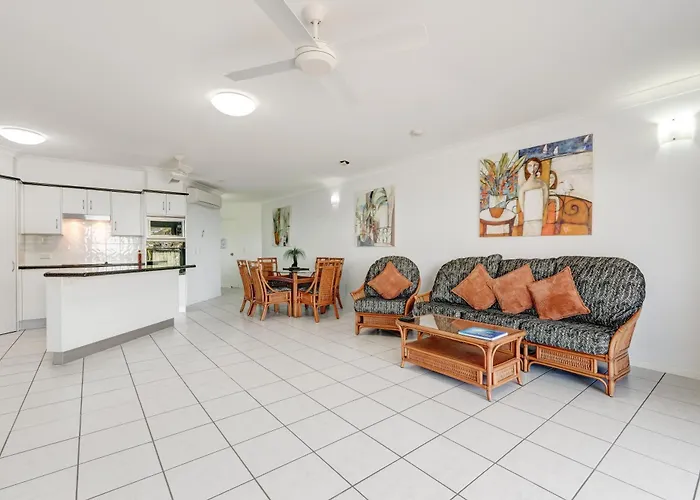 Beachfront Apartments On Trinity Beach