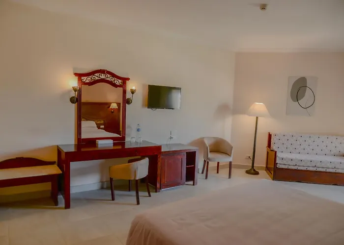 Brayka Bay Reef Resort Abu Dabab