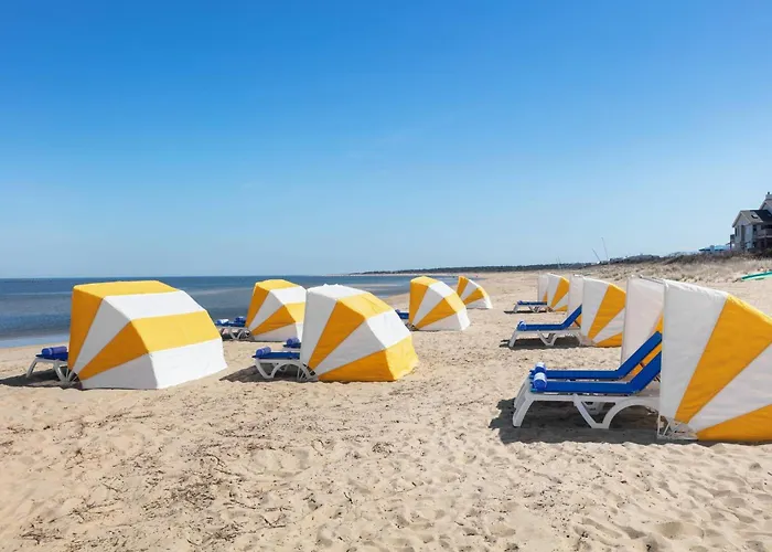Delta s By Marriott™ Virginia Beach Waterfront Suites