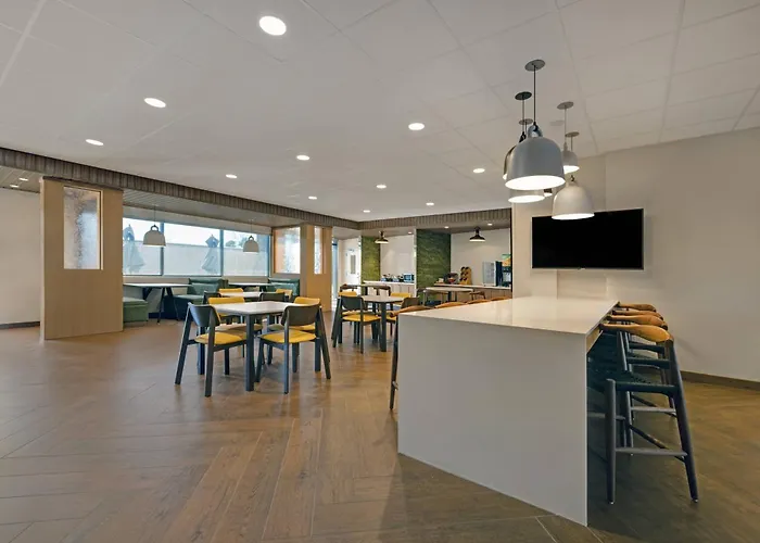 Fairfield By Marriott Inn & Suites Denver Airport At Gateway Park