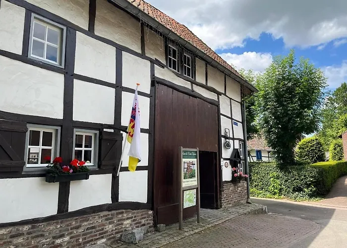 Vakantiewoningen 'Hoeve de Witte Olifant' Noorbeek