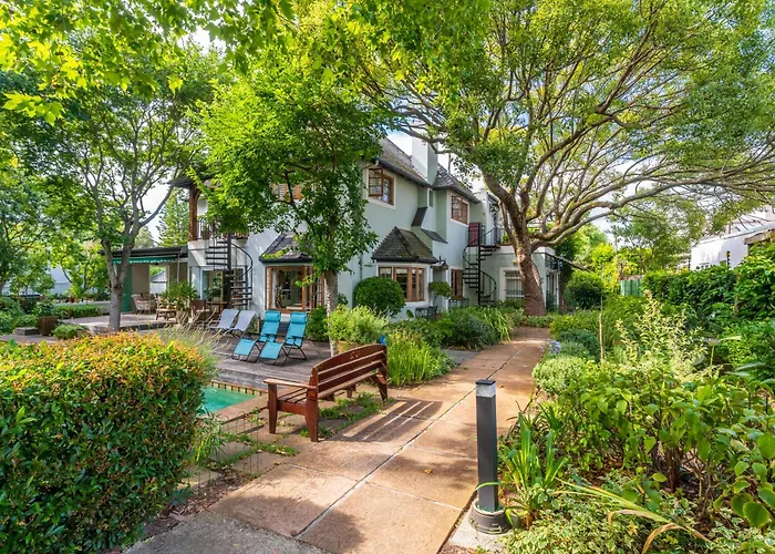 Hedge House Guest House