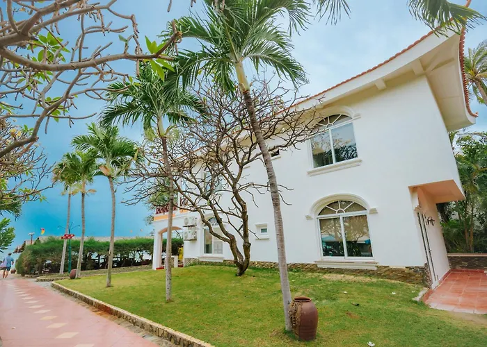 Le Aqua & Spa Phan Thiet - Swiss Village & Spa