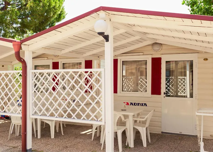 Centro Vacanze Camping Spinnaker Marina Palmense